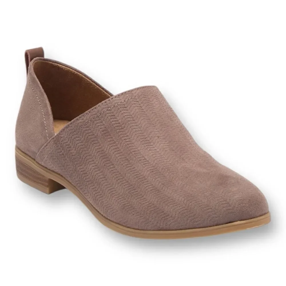 Dr. Scholl’s Women's Ruler Shootie in the Size 9W in Taupe Microfiber